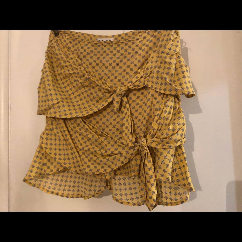 Yellow plaided skirt with blue